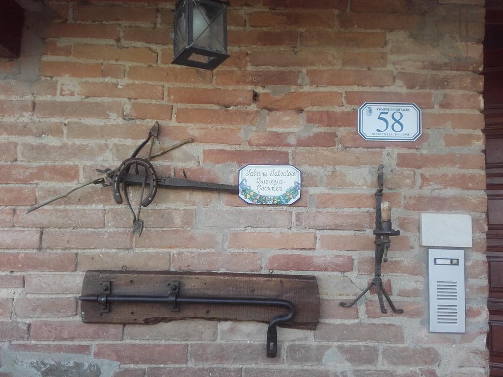 Agriturismo Il Torrione 切塔尔多 外观 照片