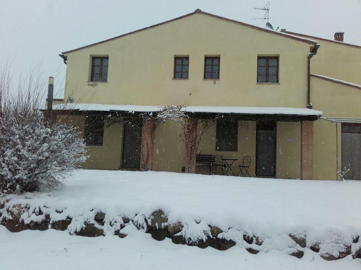 Agriturismo Il Torrione 切塔尔多 外观 照片
