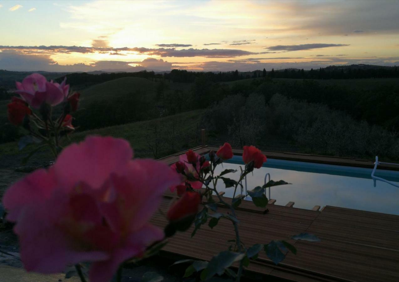 Agriturismo Il Torrione 切塔尔多 外观 照片